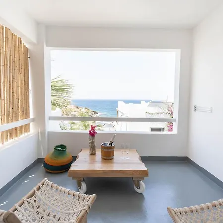 Yaz Ξενοδοχείο 2*