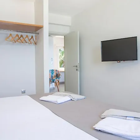 Hotel Yaz 2*